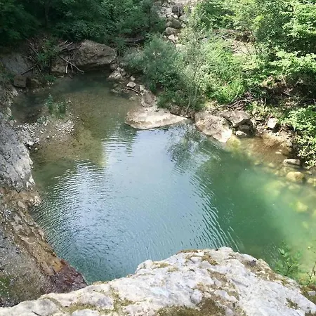 La Bernede Camping 3*