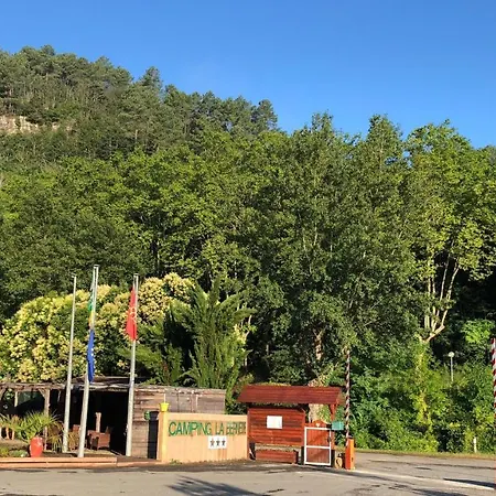 La Bernede Camping 3*